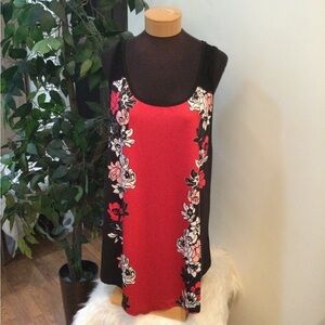 Rosegal floral and lace chemise Womans size 2X V hem and lace details